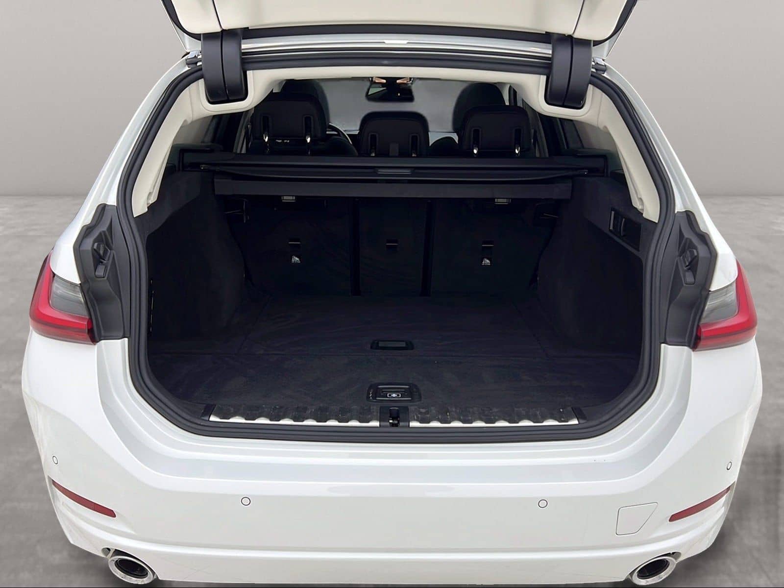 BMW 320d xDrive Touring Harman/K LiveCockpitProf foto 14