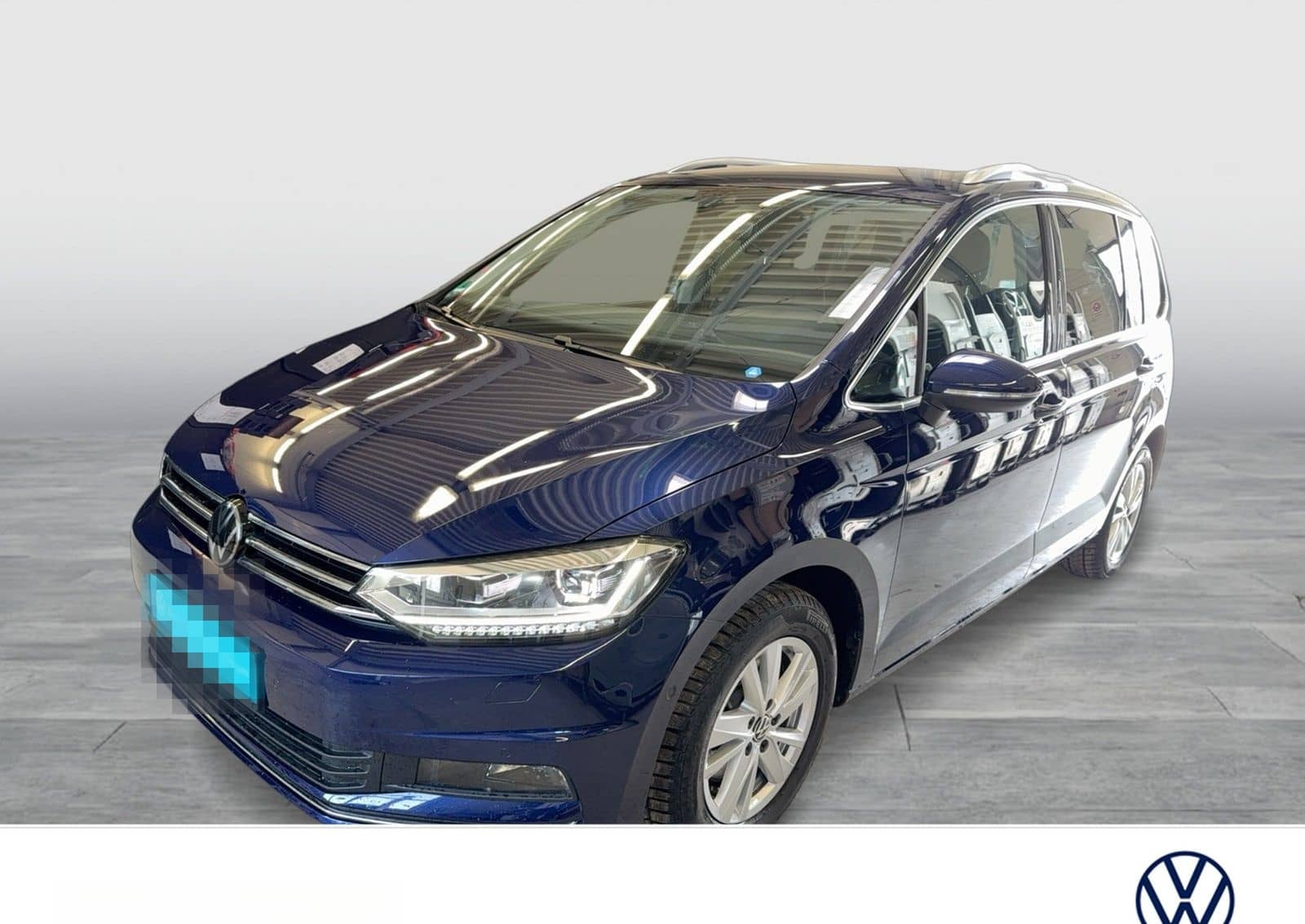 Volkswagen Touran 2.0 HIGHLINE AHK ACC LM17 NAVI CARPLAY foto 2