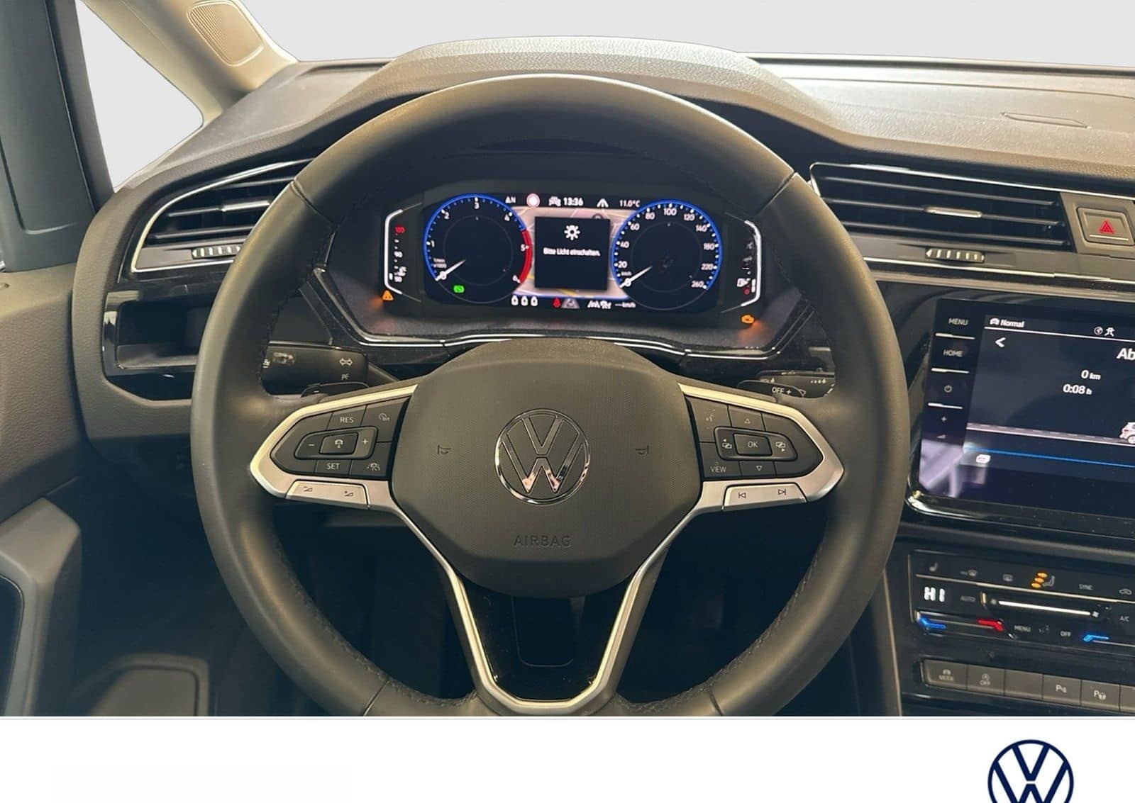 Volkswagen Touran 2.0 HIGHLINE AHK ACC LM17 NAVI CARPLAY foto 12