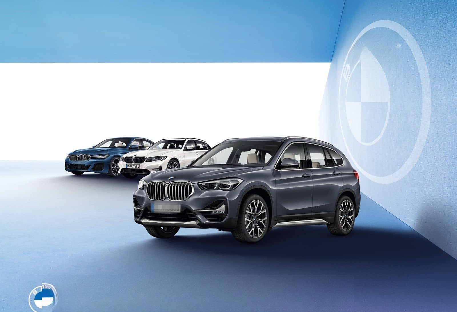 BMW i4 eDrive35 Sportpaket HK HiFi DAB GSD RFK Shz foto 1