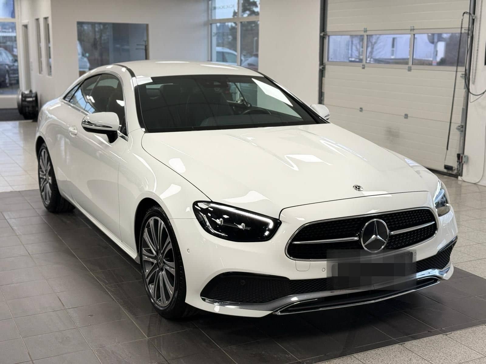 Mercedes-Benz E 200 Coupe 9G/Kamera/Keyless/Garantie/Burmester foto 2