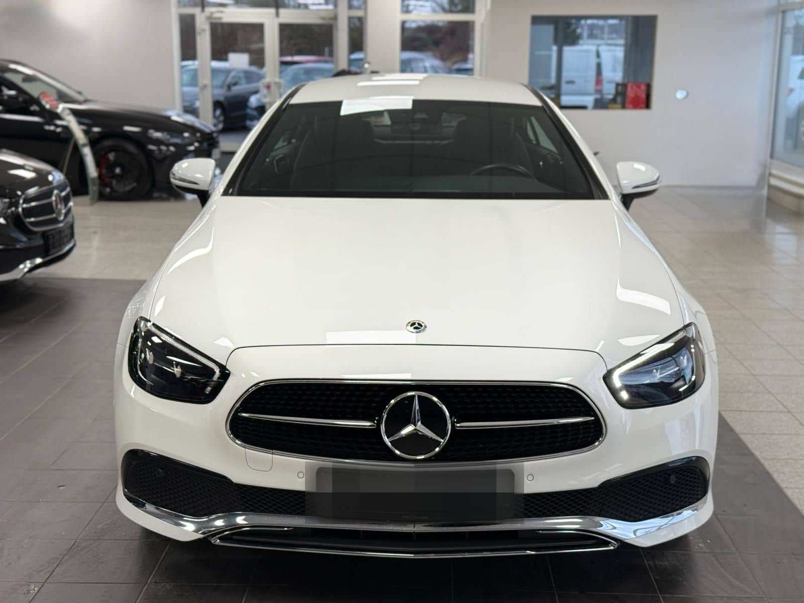 Mercedes-Benz E 200 Coupe 9G/Kamera/Keyless/Garantie/Burmester foto 8