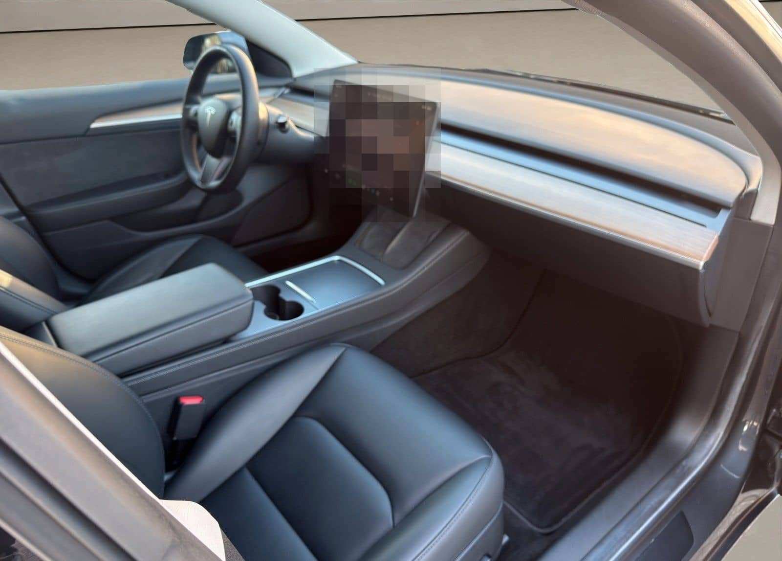 Tesla Model 3 foto 17