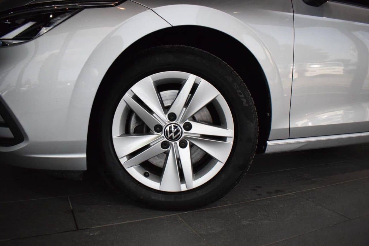 Volkswagen Golf 8 Variant Life 2.0 TDI DSG NAVI PDC AHK foto 16