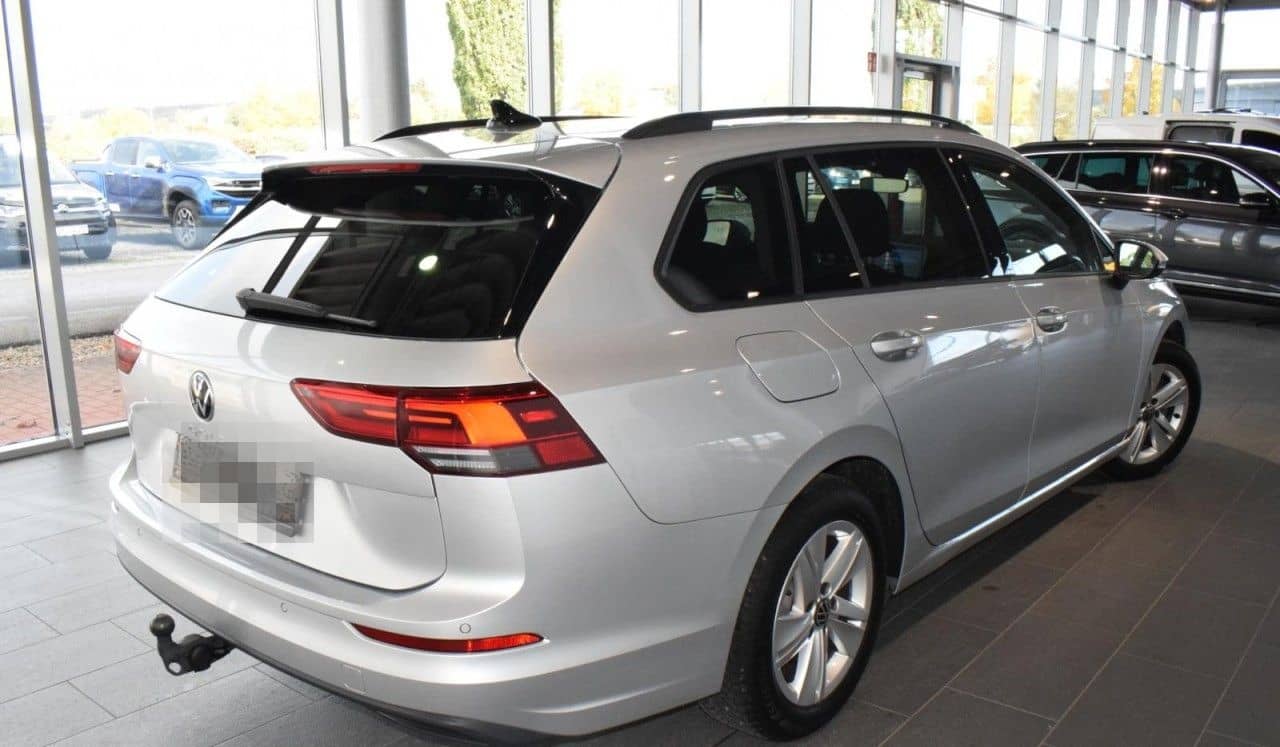 Volkswagen Golf 8 Variant Life 2.0 TDI DSG NAVI PDC AHK foto 3