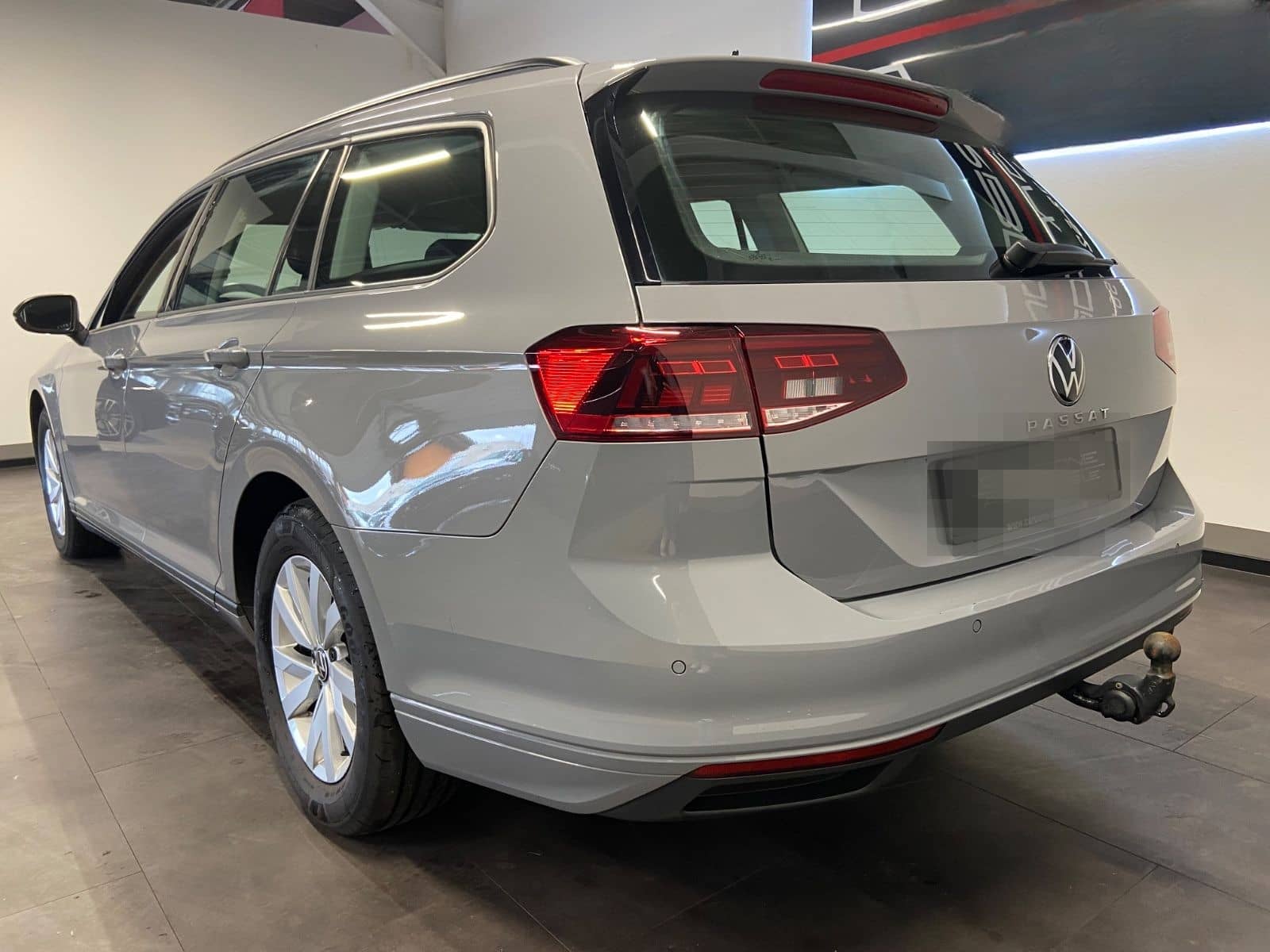 Volkswagen Passat Variant Conceptline foto 2