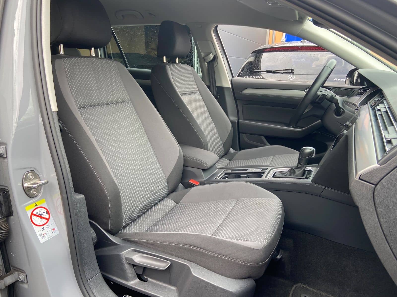 Volkswagen Passat Variant Conceptline foto 16