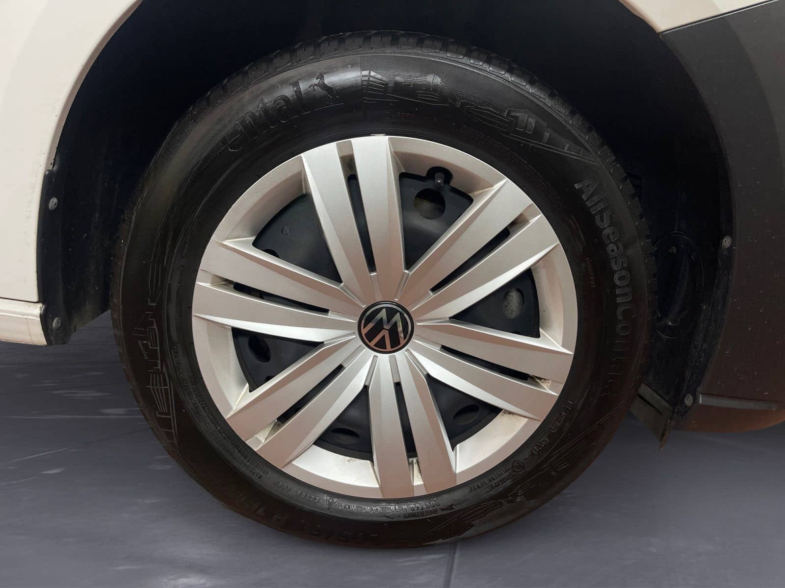 Volkswagen Caddy Cargo 1,5 TSI Fro 6-Gang foto 12