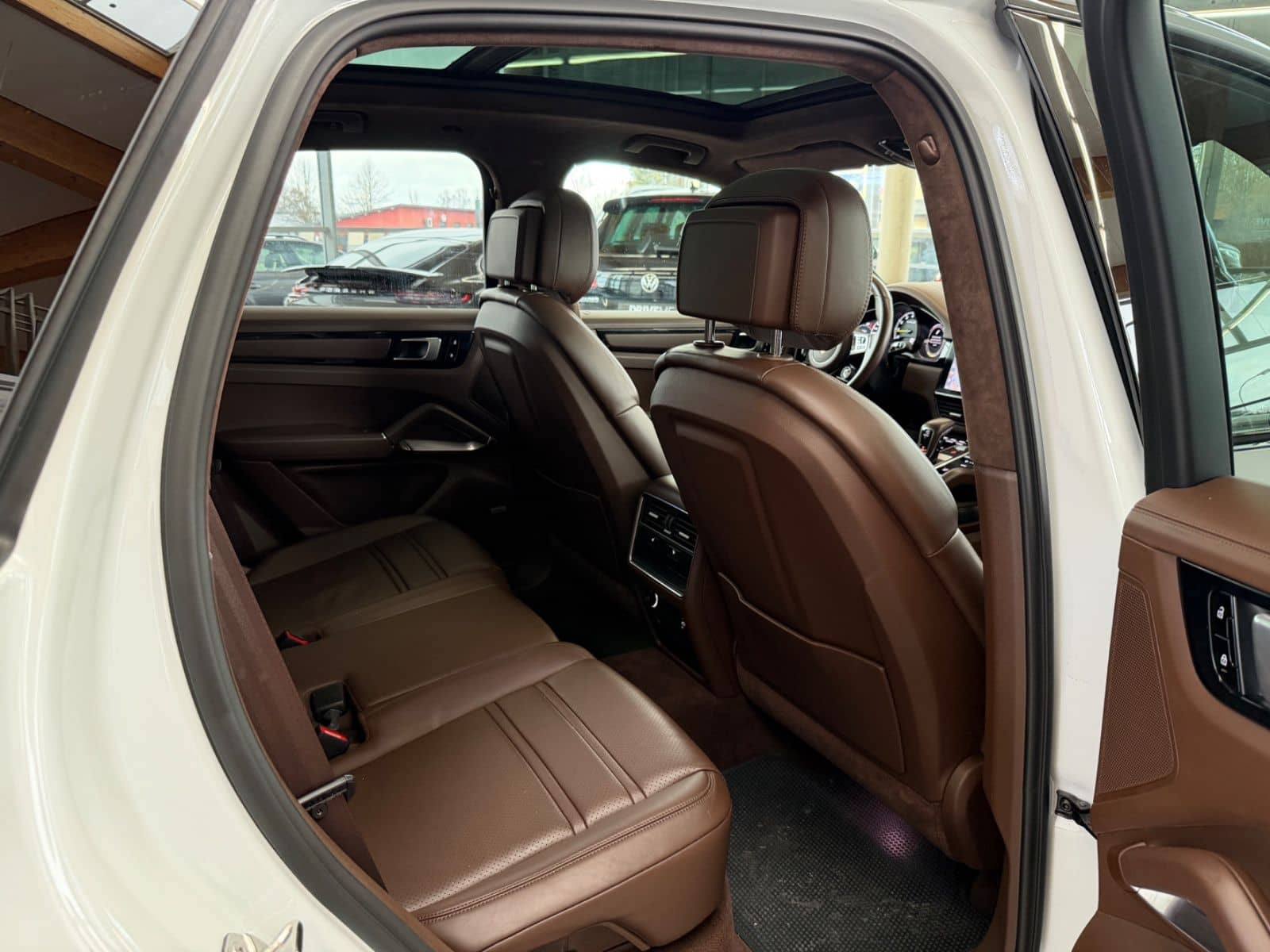 Porsche Cayenne Turbo SE Matrix ACC Pano 360KAM VOLL foto 25