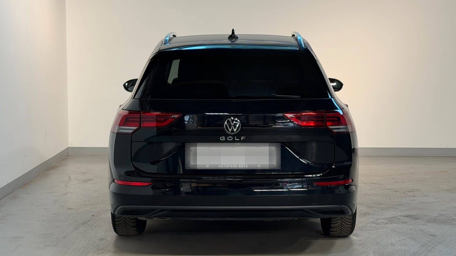 Volkswagen Golf VIII 2.0TDI DSG Var. Life ACC*LANE*KAM*AHK foto 5