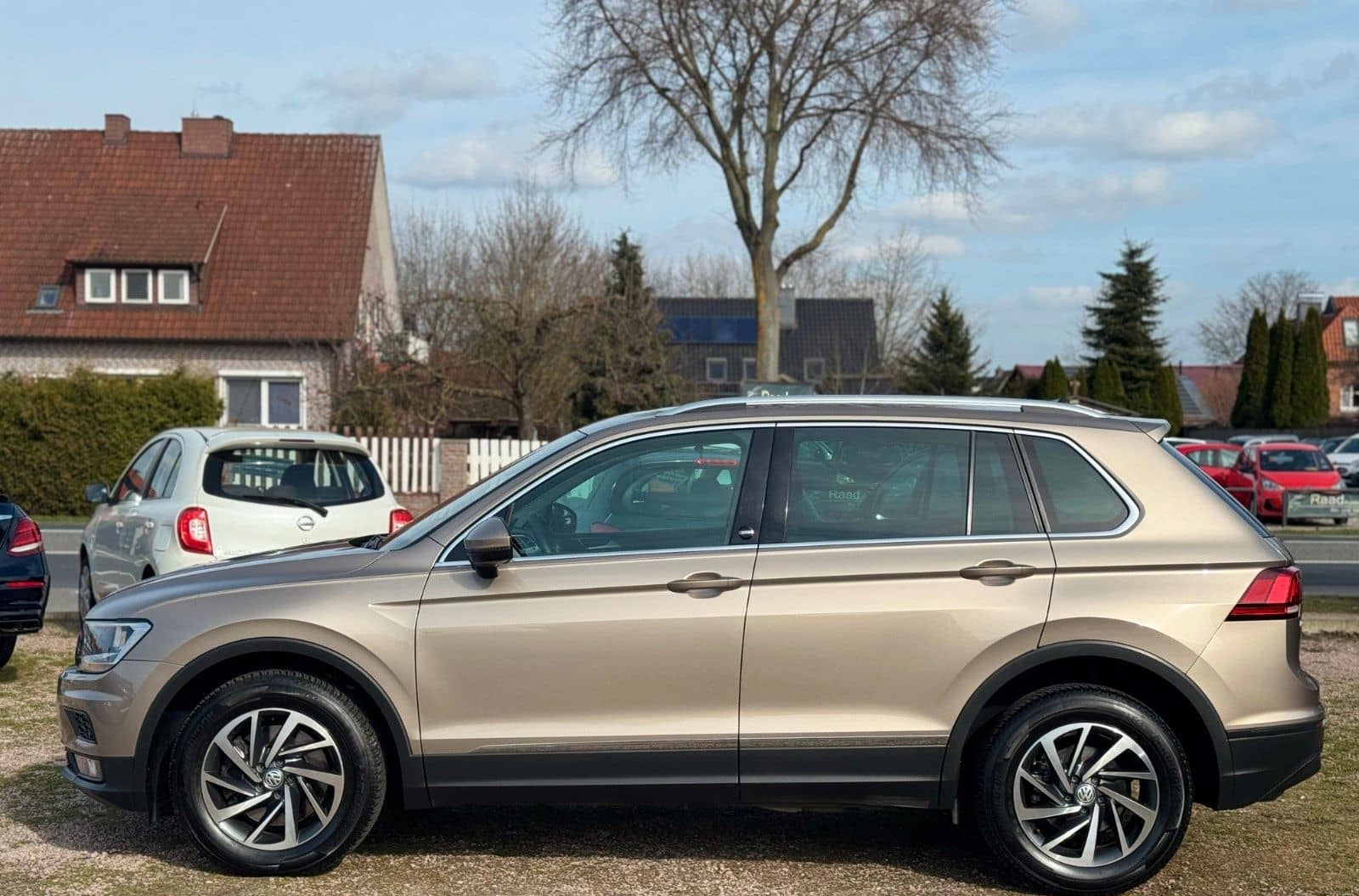 Volkswagen Tiguan 2.0 TSI DSG 4MOTION SOUND*NAVI*SITZHZG* foto 7