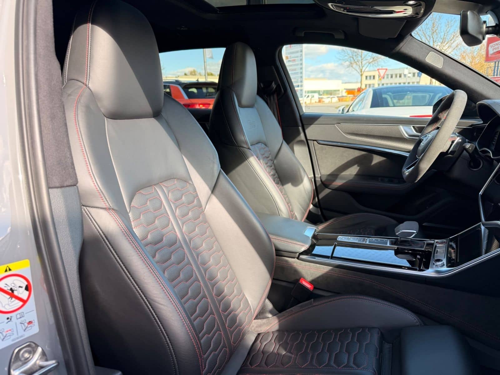 Audi RS6 Avant quattro/22"/Matrix/B&O/PANO/Carbon/360 foto 16