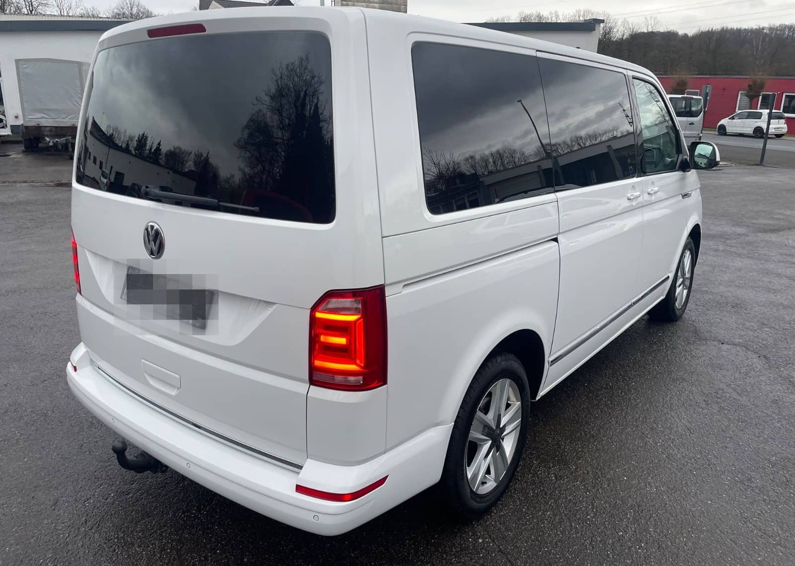 Volkswagen T6 Multivan*BULLI*LED*SHZ*AHK*ALU*Alcantara*DSG* foto 3