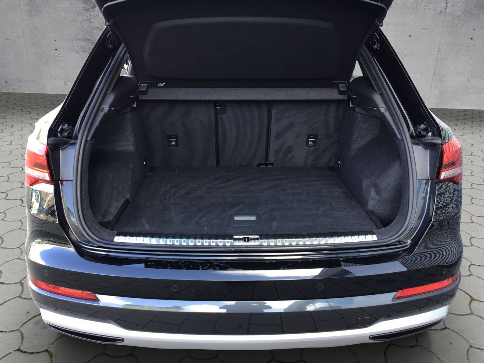 Audi Q3 adv. 35TFSI S-tronic VORB.AHK/SHZ/NAV/RFK foto 13