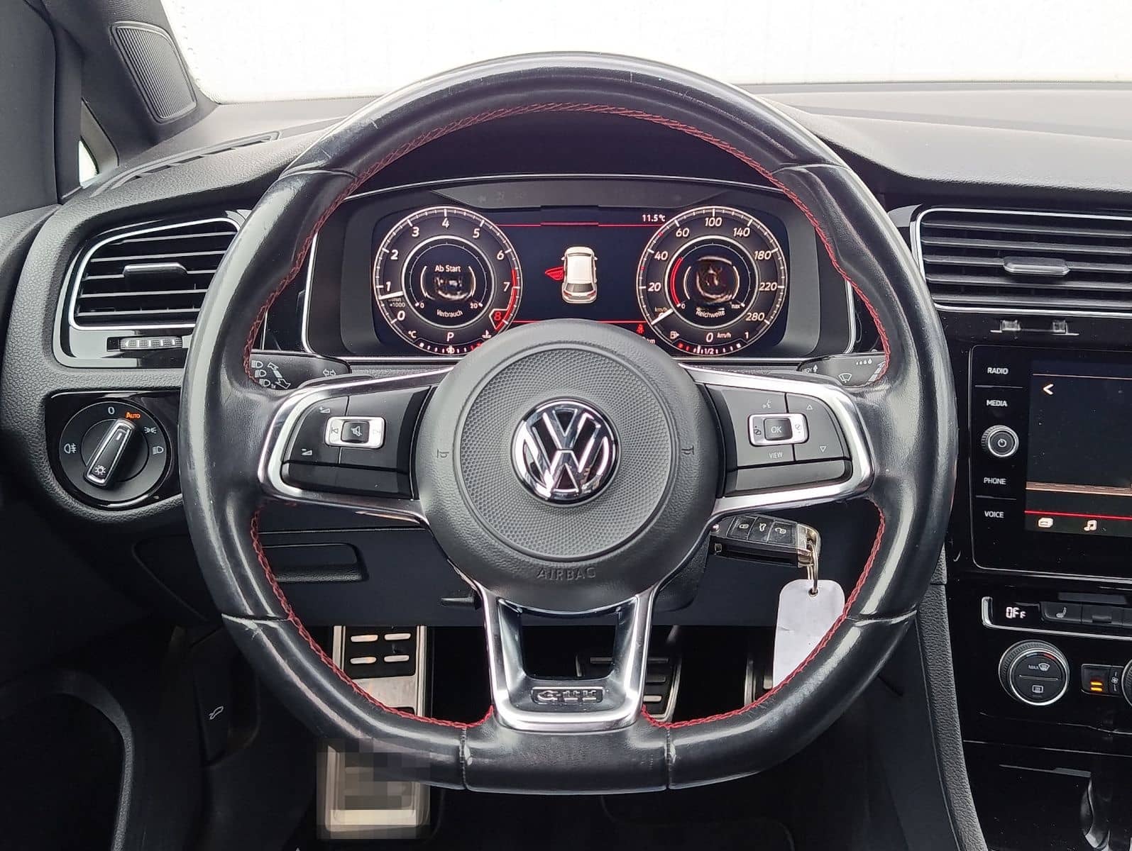 Volkswagen Golf VII Lim. GTI Performance LED PDC SHZ foto 16