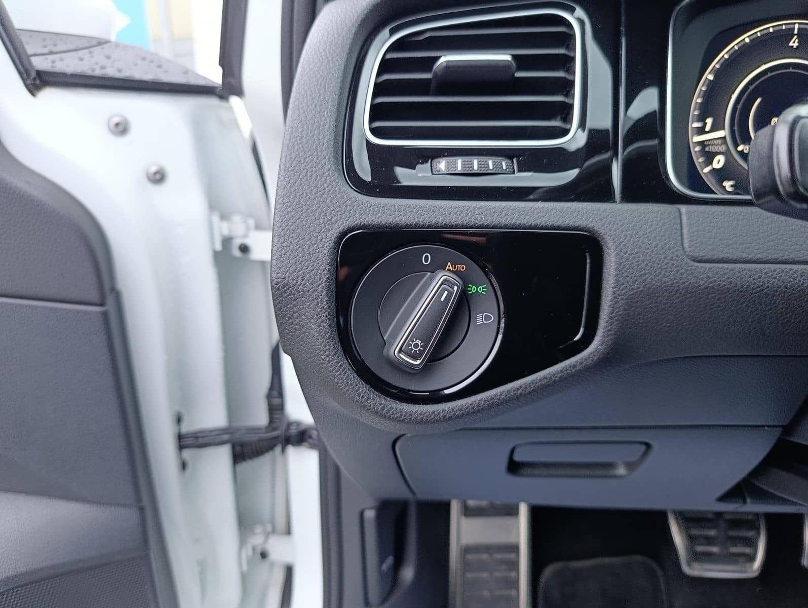 Volkswagen Golf VII Lim. GTI Performance LED PDC SHZ foto 20