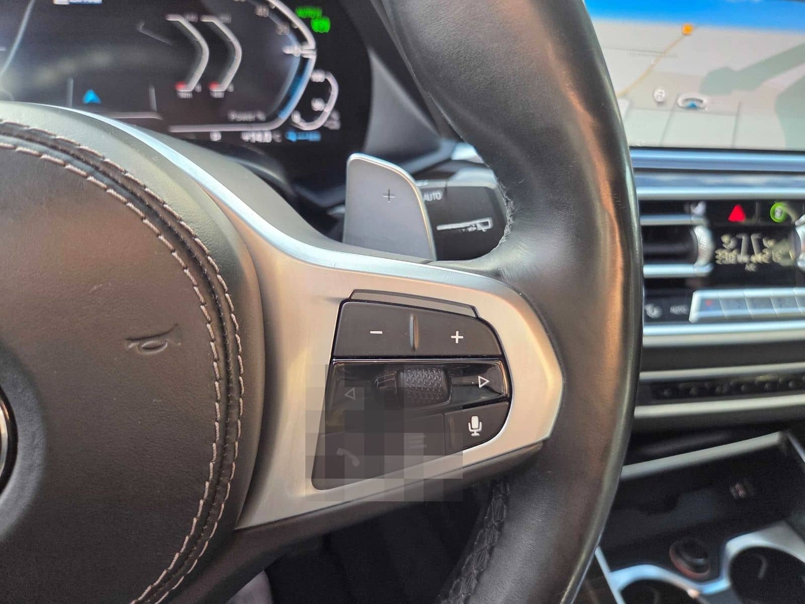 BMW X5 xDrive 45 e Plug-in-Hybrid 3.0 xDrive AHK SD  foto 18