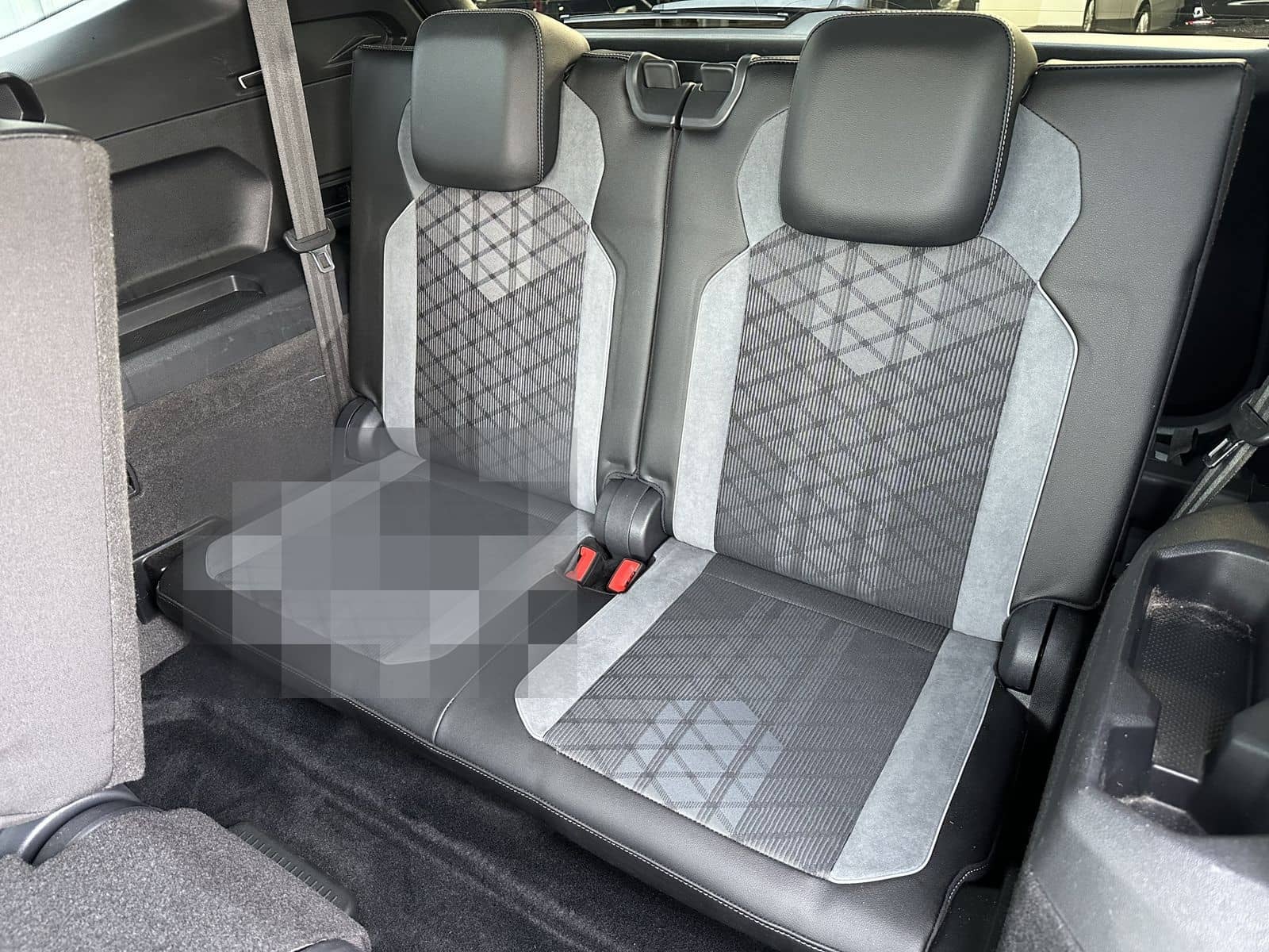 Volkswagen Tiguan Allspace 4M R-Line Black 7Sitzer AHK+360° foto 12