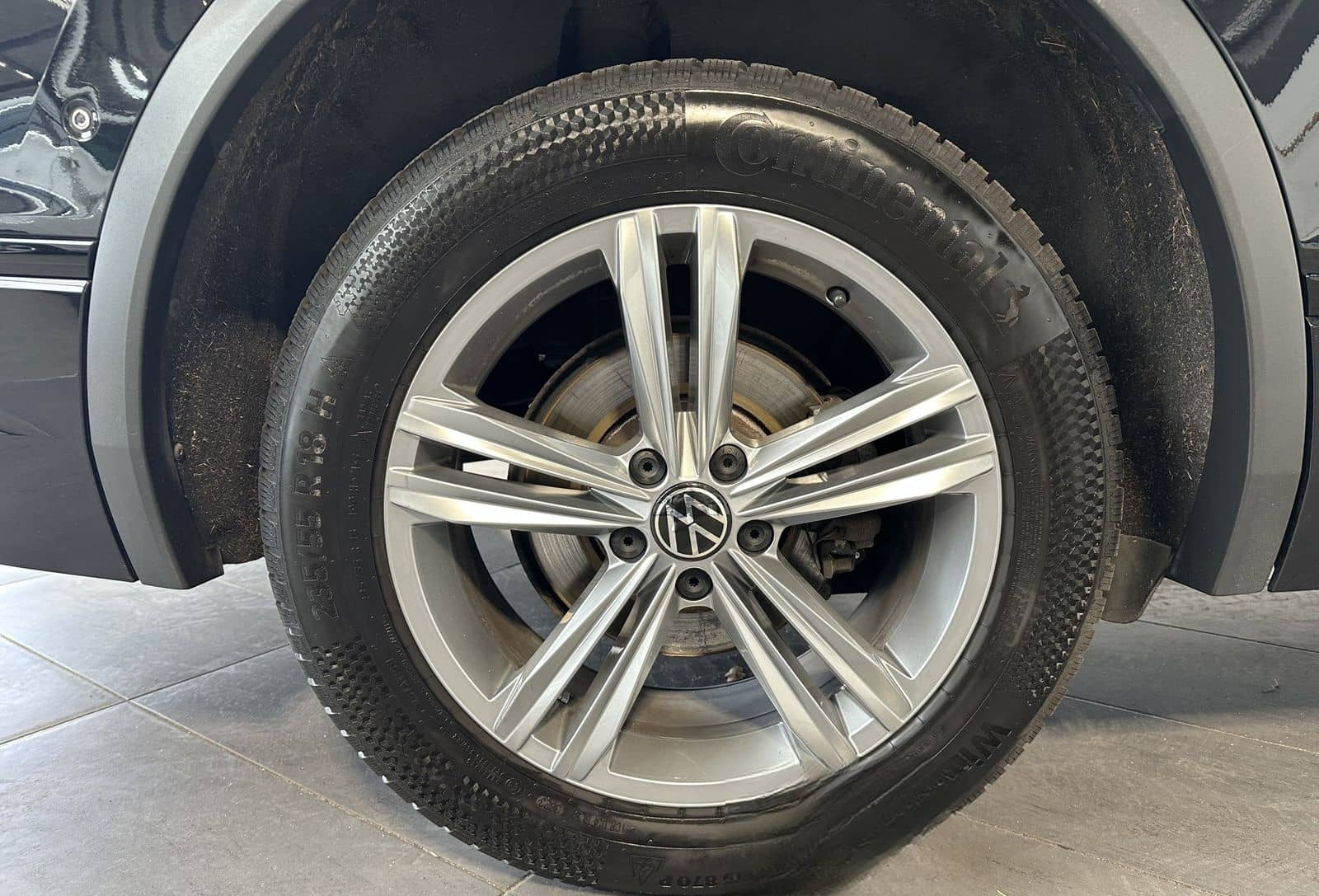 Volkswagen Tiguan Allspace 4M R-Line Black 7Sitzer AHK+360° foto 3