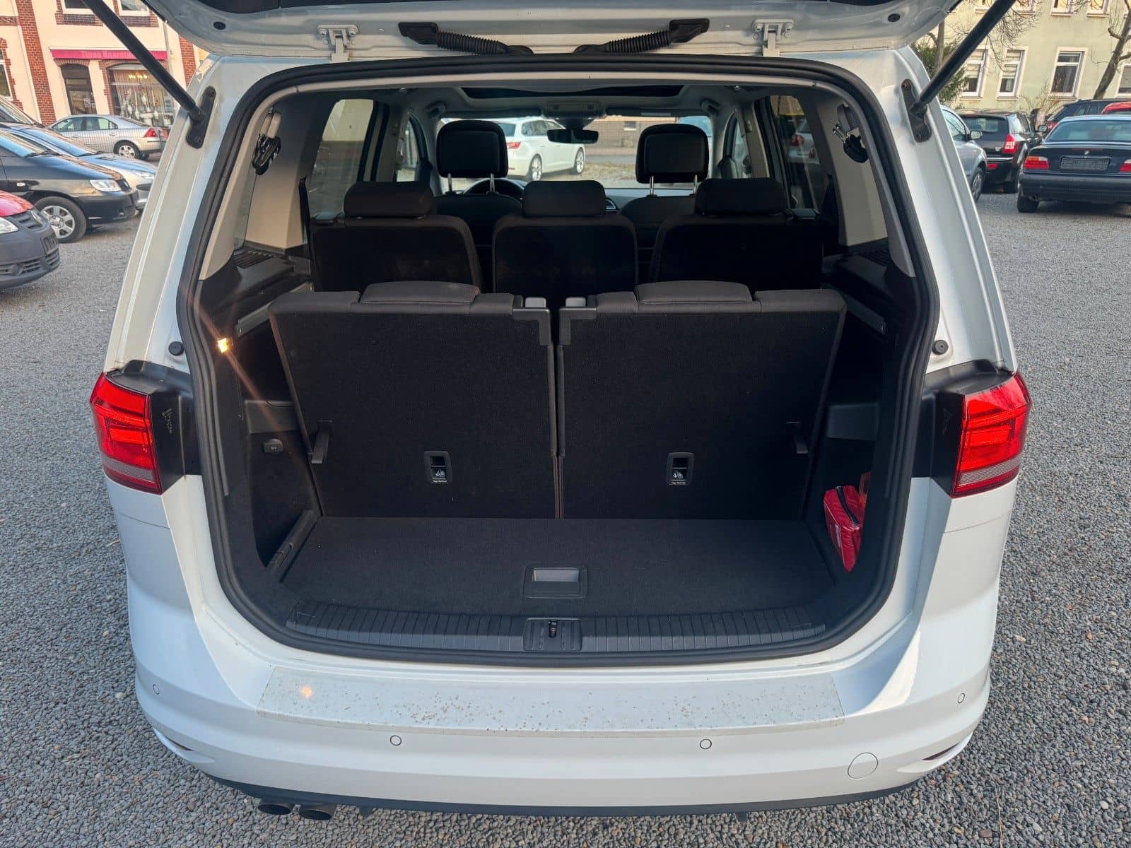 Volkswagen Touran 1.4 Sound*1.HAND*PANO*7 SITZER*ACC*DAB* foto 18