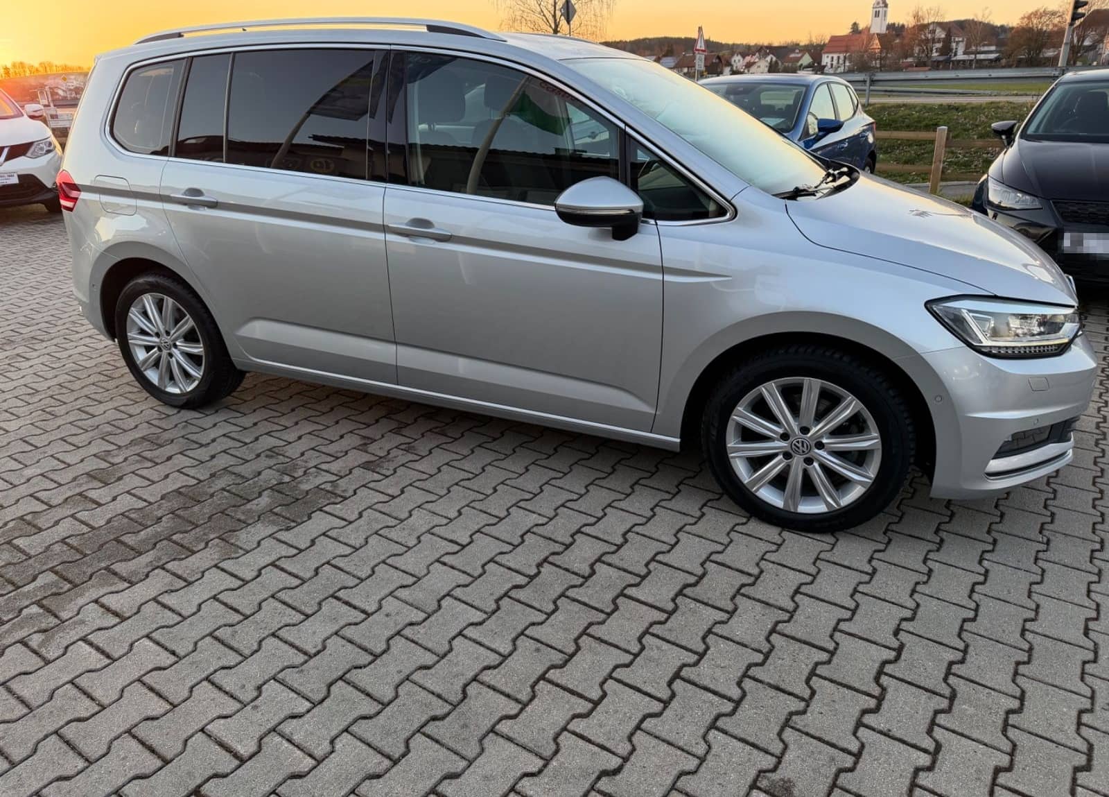 Volkswagen Touran Highline BMT/Start-Stopp foto 2