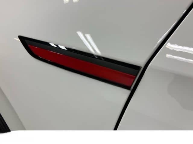 Volkswagen Golf GTI VIII 2.0 TSI DSG Clubsport LED CarPlay foto 12