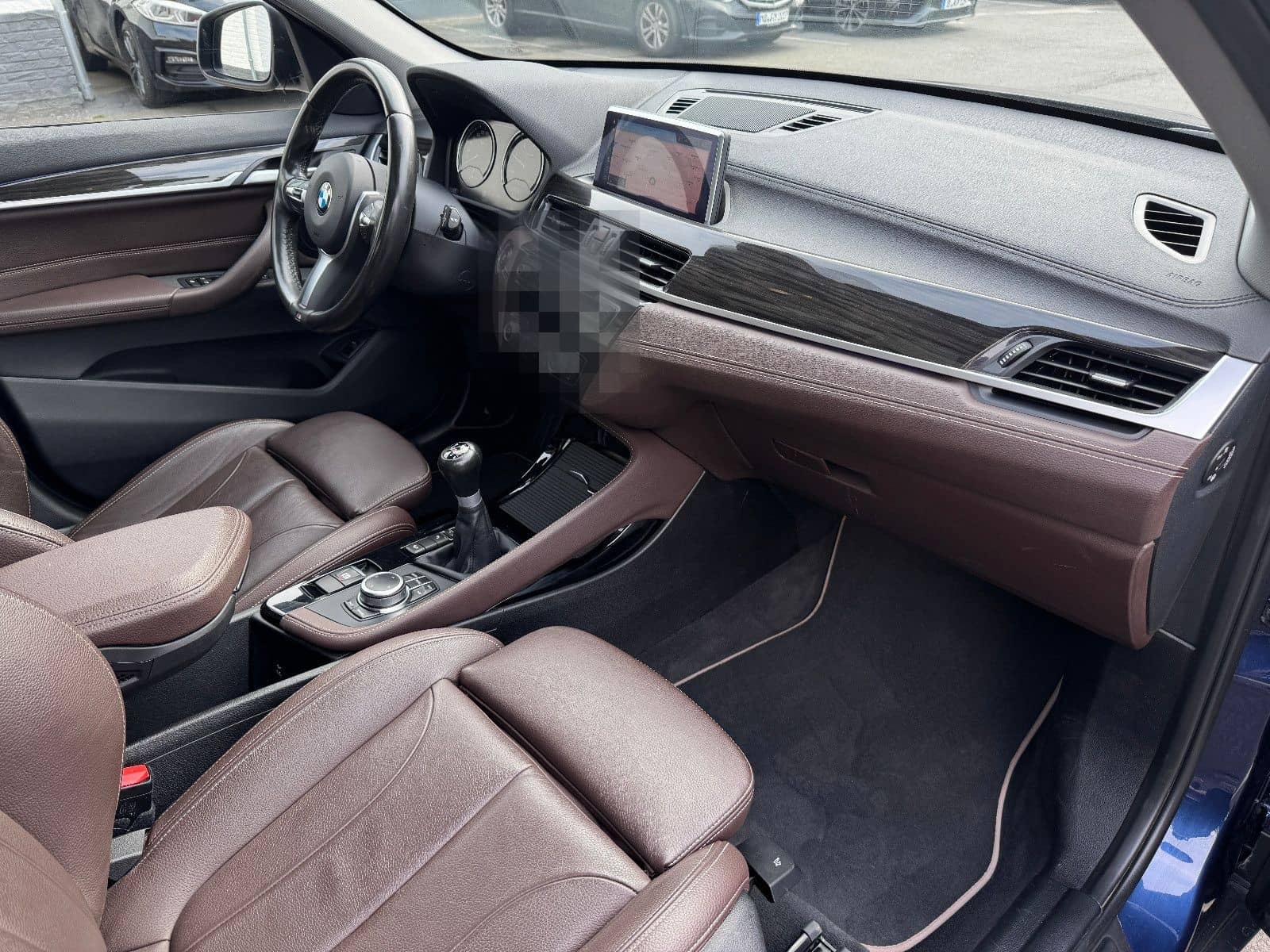 BMW X1 xDrive18d Sport Line Navi LED Leder AHK HiFi foto 9