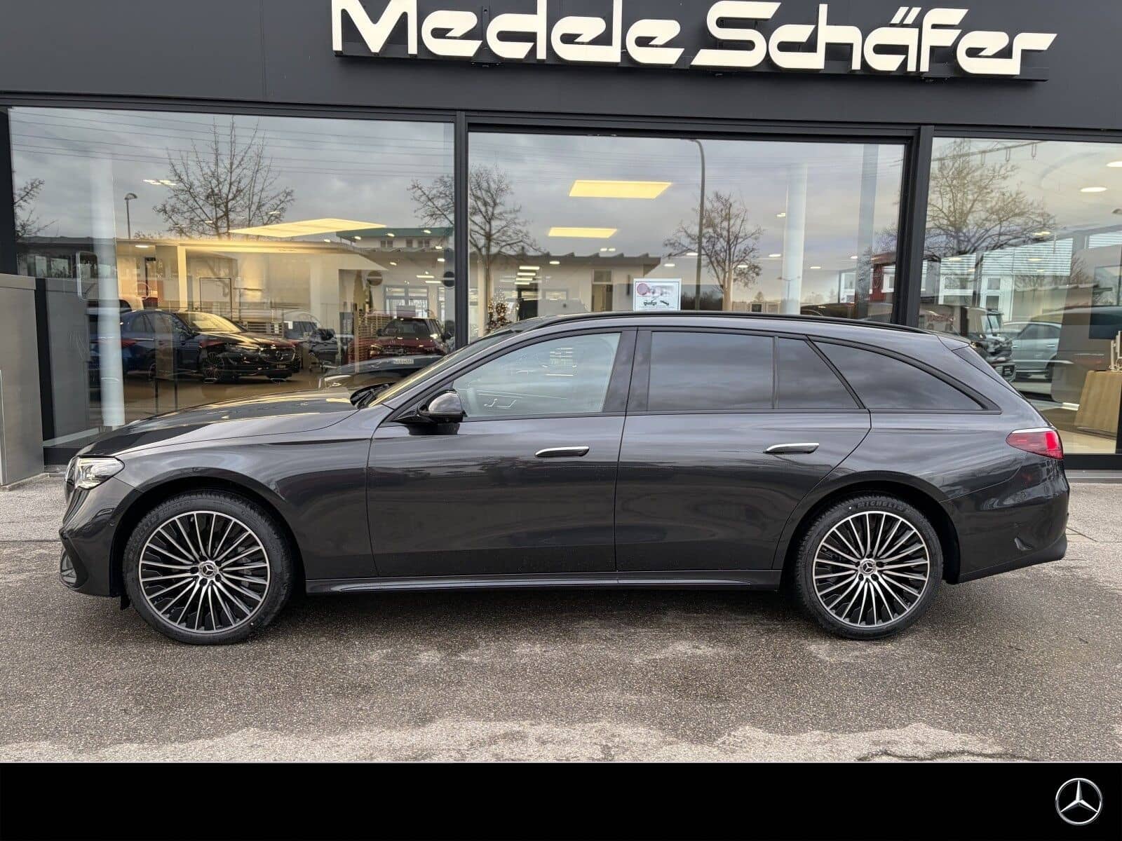 Mercedes-Benz E 450 d 4M T AMG HuD Burm4D Superscreen NP 117 foto 2