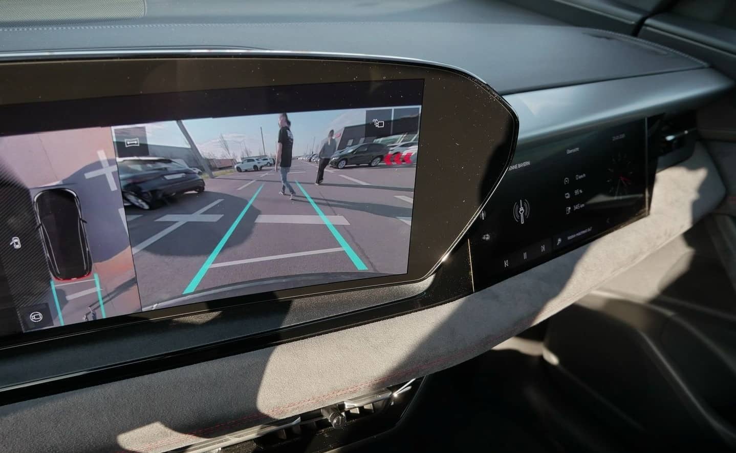 Audi Q6 SUV e-tron quattro S line Air*Matrix*B&O*HuD foto 16