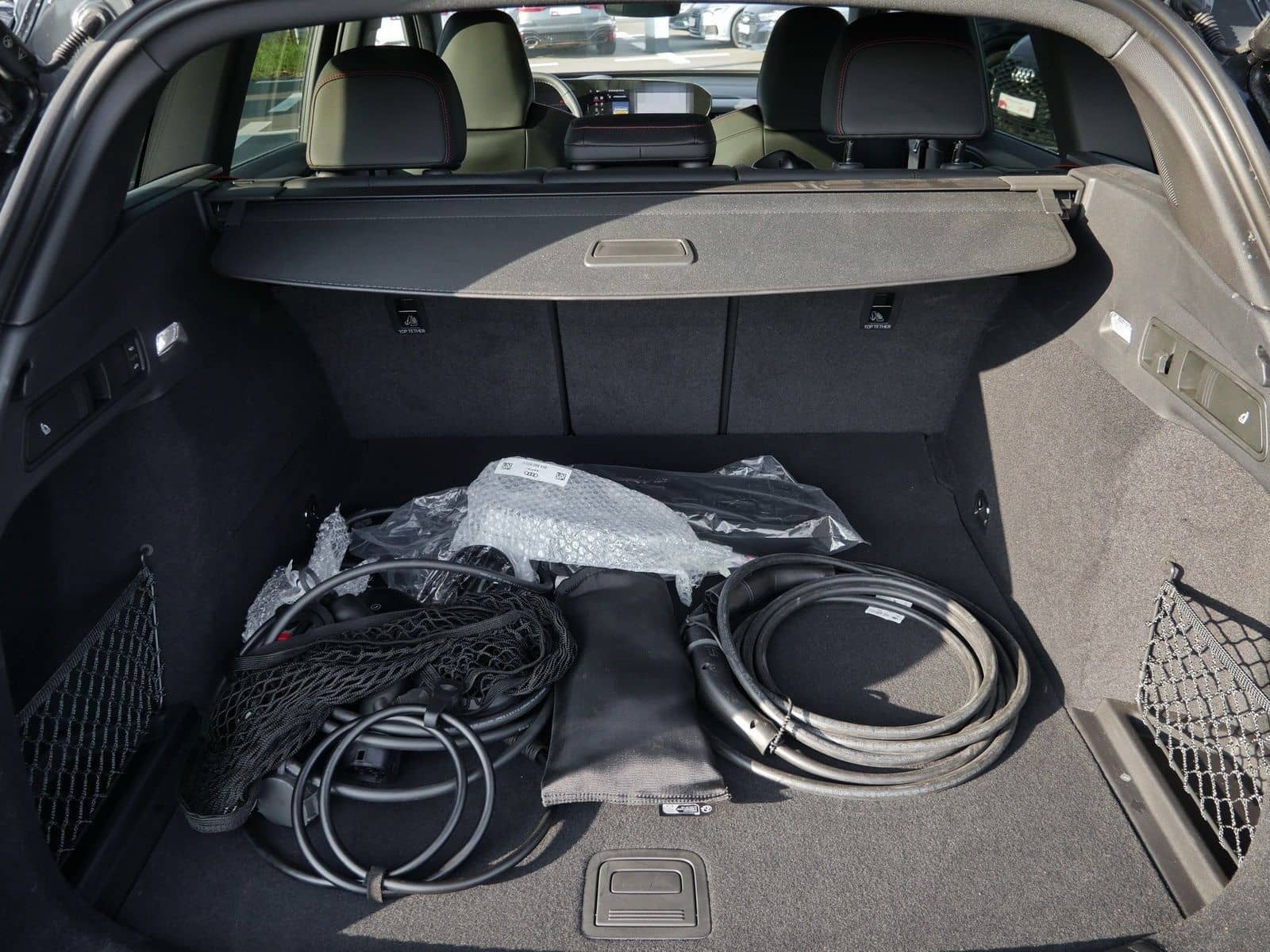 Audi Q6 SUV e-tron quattro S line Air*Matrix*B&O*HuD foto 24