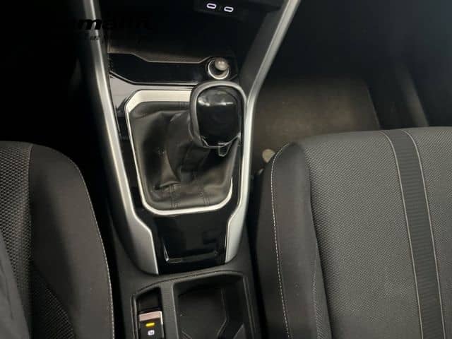 Volkswagen T-Roc Life Digitales Cockpit LED Apple CarPlay A foto 17