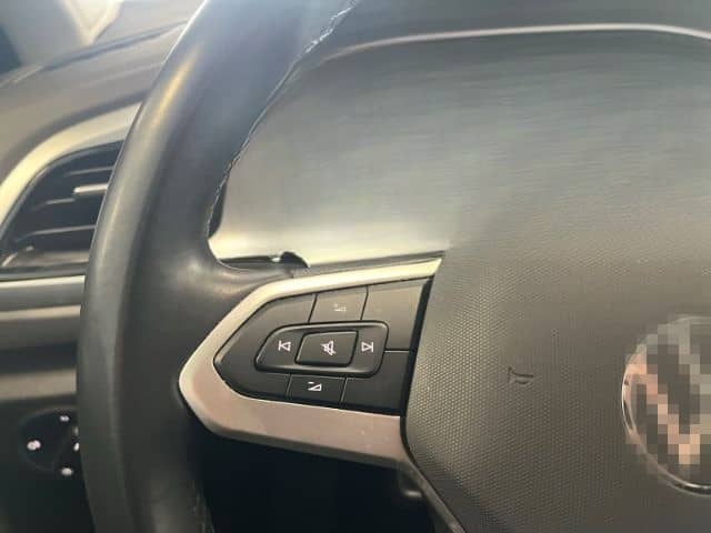 Volkswagen T-Roc Life Digitales Cockpit LED Apple CarPlay A foto 19