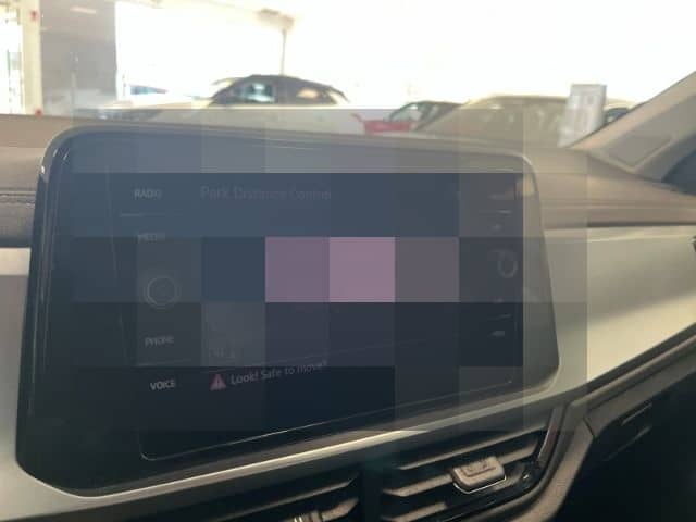 Volkswagen T-Roc Life Digitales Cockpit LED Apple CarPlay A foto 22