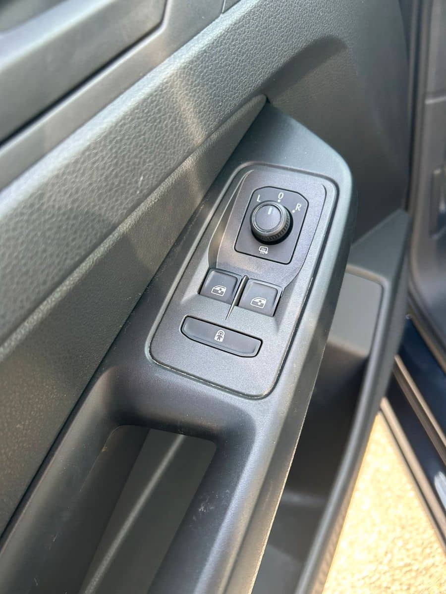 Volkswagen Caddy Basis foto 12