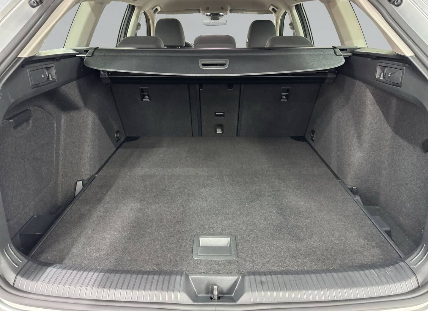 Volkswagen Golf Variant 2.0 TDI Life DSG ACC+LED+Navi+Sitzh foto 8