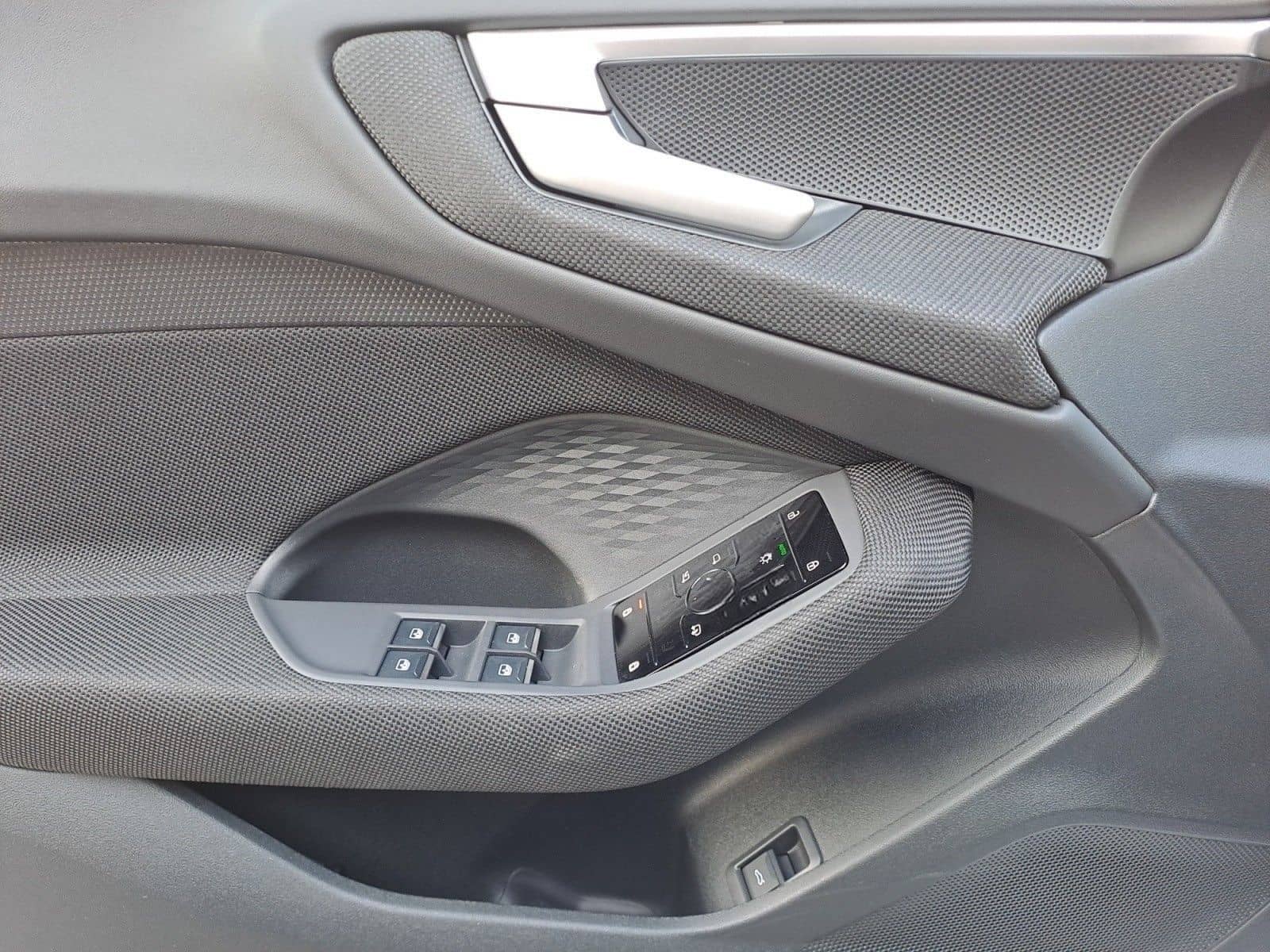 Audi A5 Avant TFSI S tronic *AHK*Tech*3-Zonen*Kamera* foto 16