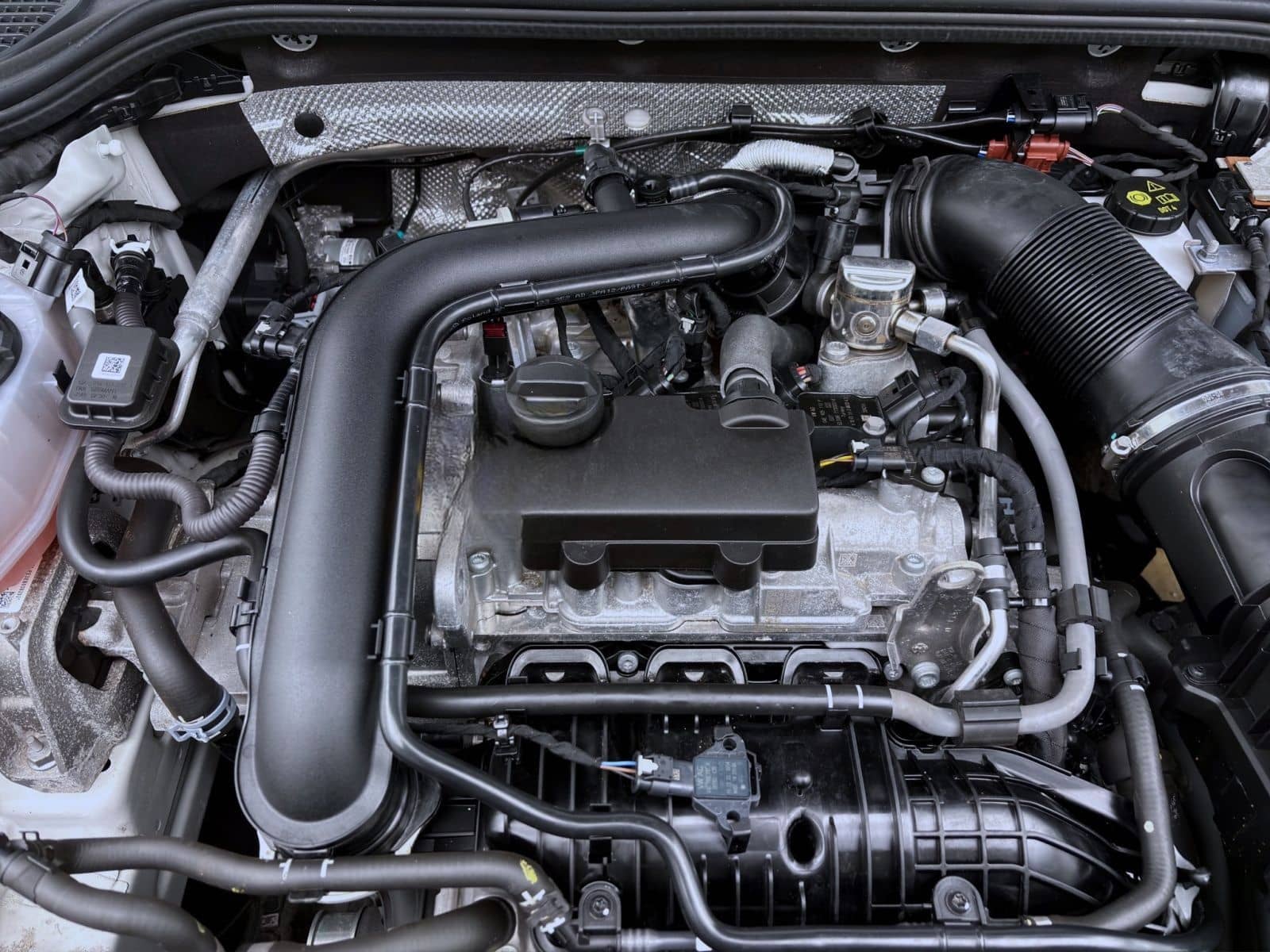 Volkswagen Golf 1.0 TSI MOVE PDC LED SITZHZG DAB+ foto 18