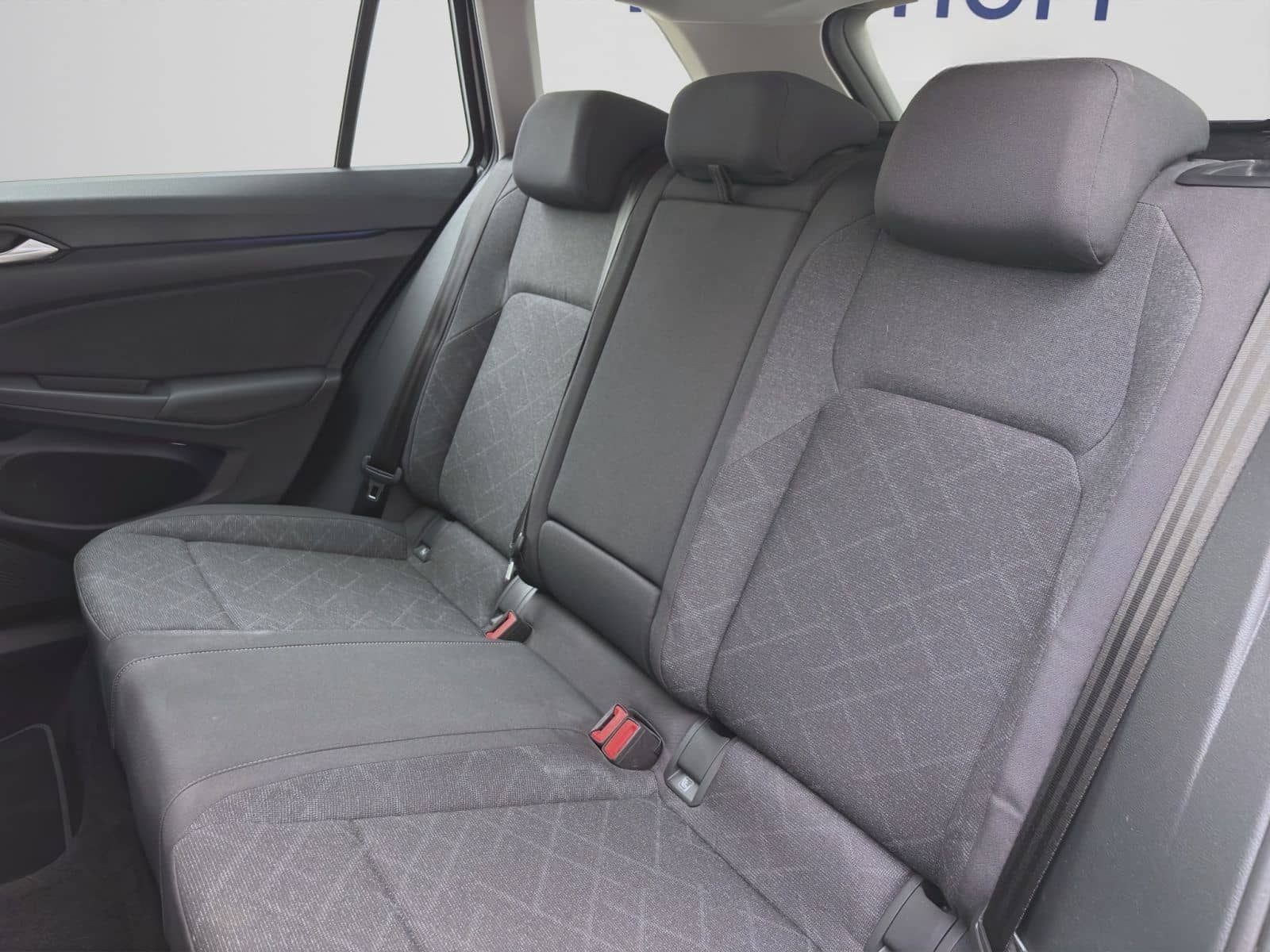 Volkswagen Golf Variant 1.5 eTSI DSG LIFE AHK NAVI PDC SITZ foto 15