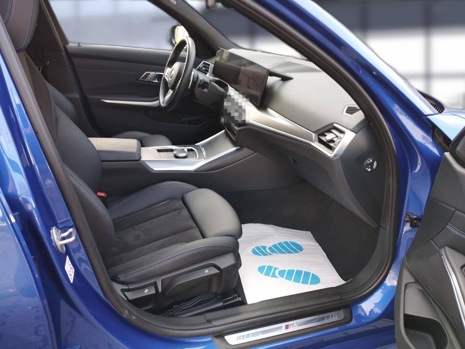 BMW 320 d xDrive Touring* M Sport*AHK*Standheizung foto 8