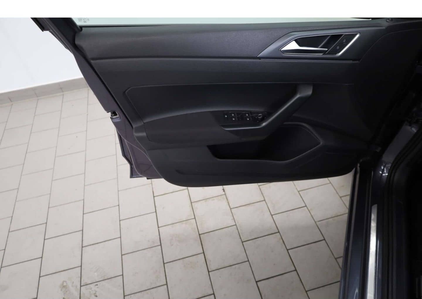 Volkswagen Taigo 1.0 TSI R-Line DSG NAV/DAB+/Matrix/AHK foto 14