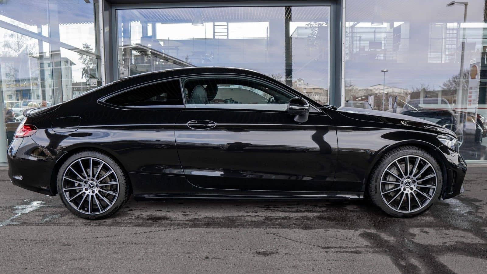 Mercedes-Benz C 300 AMG *NIGHT*360°*SPUR*VIRTUAL*TOT*MEMORY* foto 3