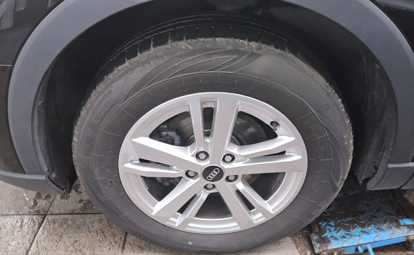 Audi Q3 35 TDI Navi+ LED vc PDC Shz foto 11