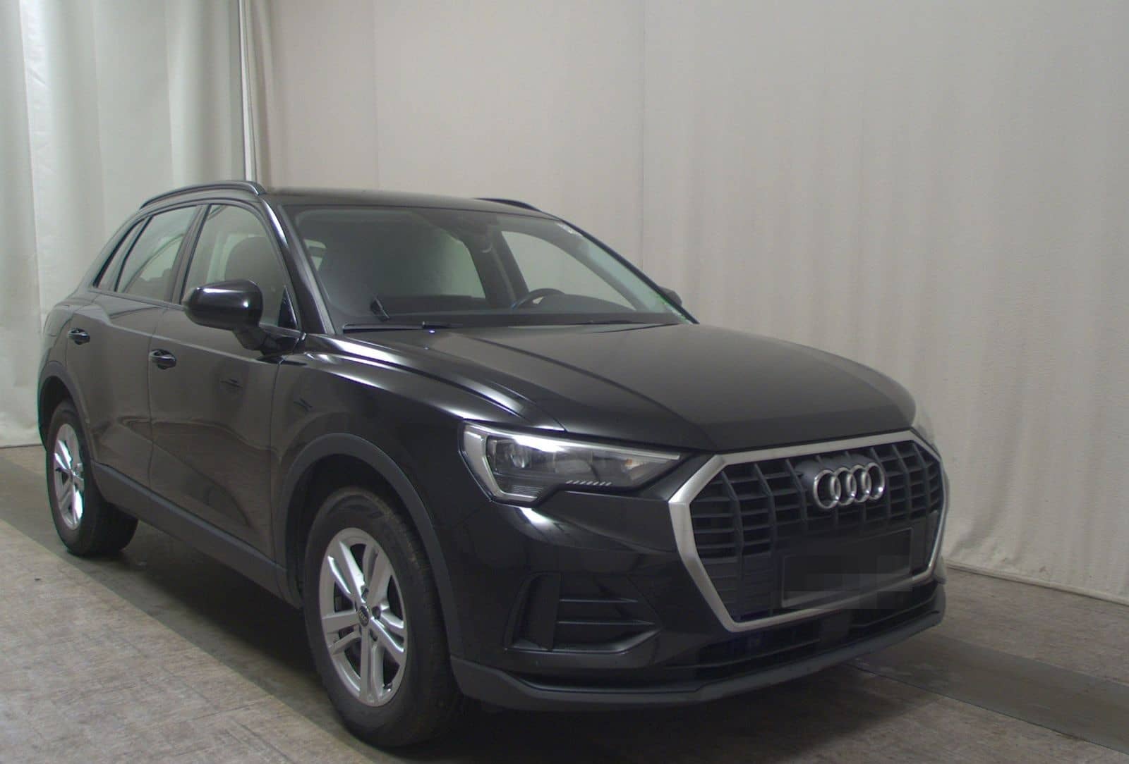 Audi Q3 35 TDI Navi+ LED vc PDC Shz foto 3