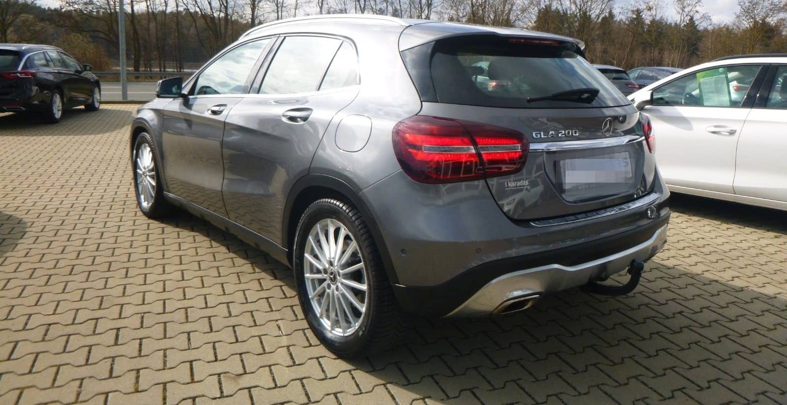 Mercedes-Benz GLA 200  >AUT/AHK/NAV/KAM/LED-Licht/LEDER< foto 4