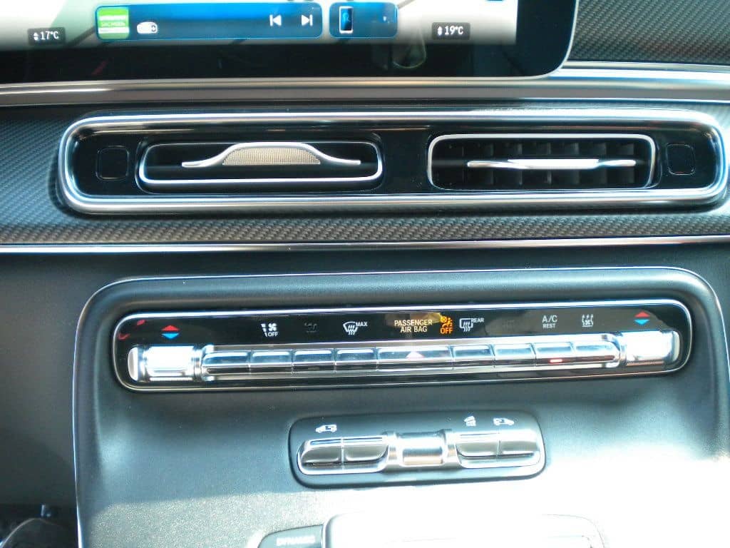 Mercedes-Benz V 300 AVANTGARDE AMG 4x4 MBUX*MBeam*AIR*STHZG* foto 13