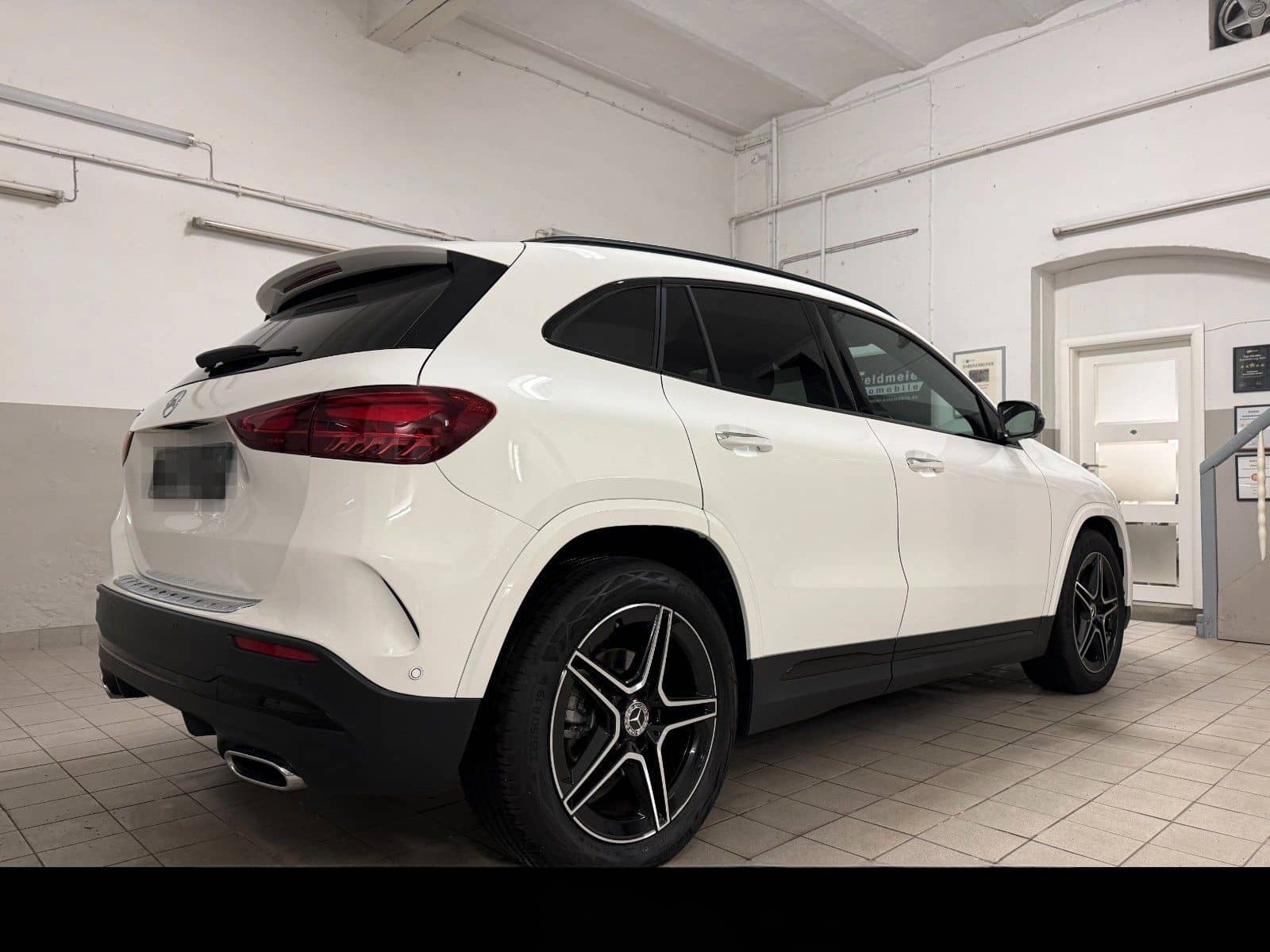 Mercedes-Benz GLA 180 AMG*Night*Distronic*Tot*AHK*MultiLED*360 foto 15