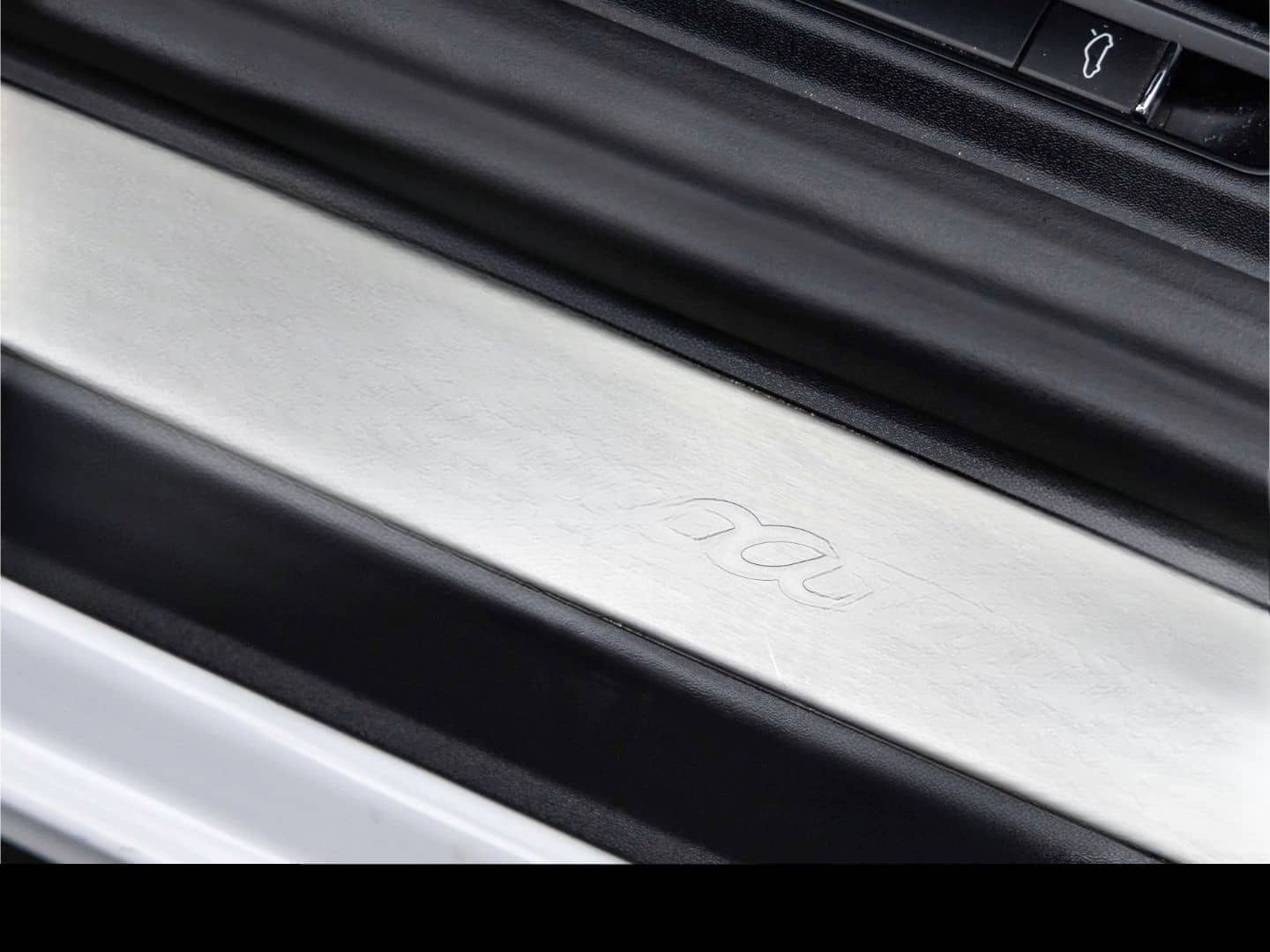 Porsche 991 -1 Carrera 4S Cabrio Bose PDLS Tempostat Nav foto 24