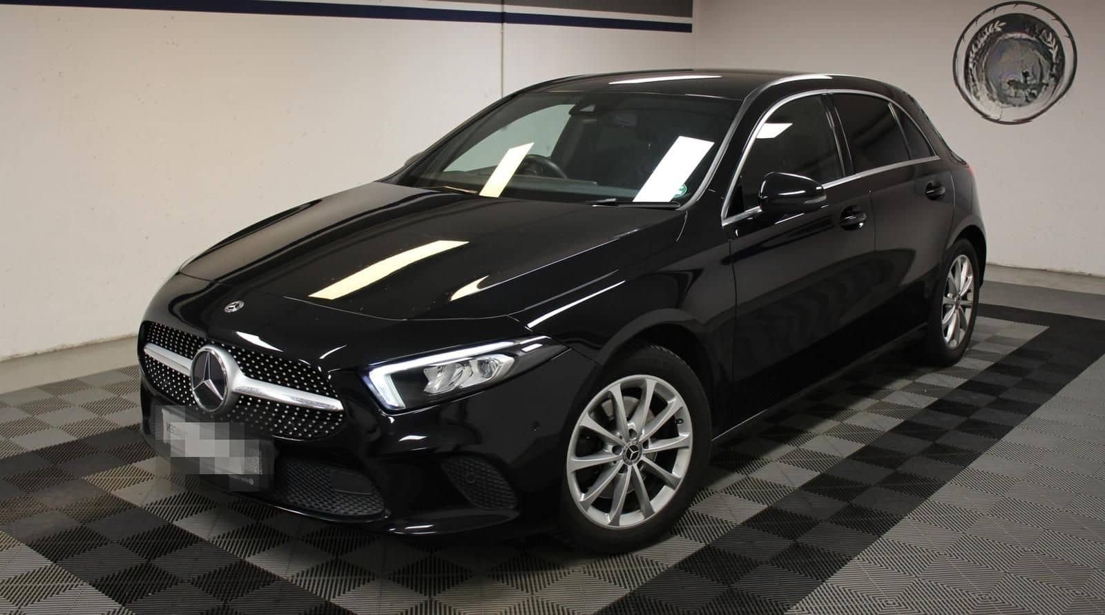 Mercedes-Benz A 220 Progressive Aut. NAVI KAMERA SHZ LED MBUX foto 1