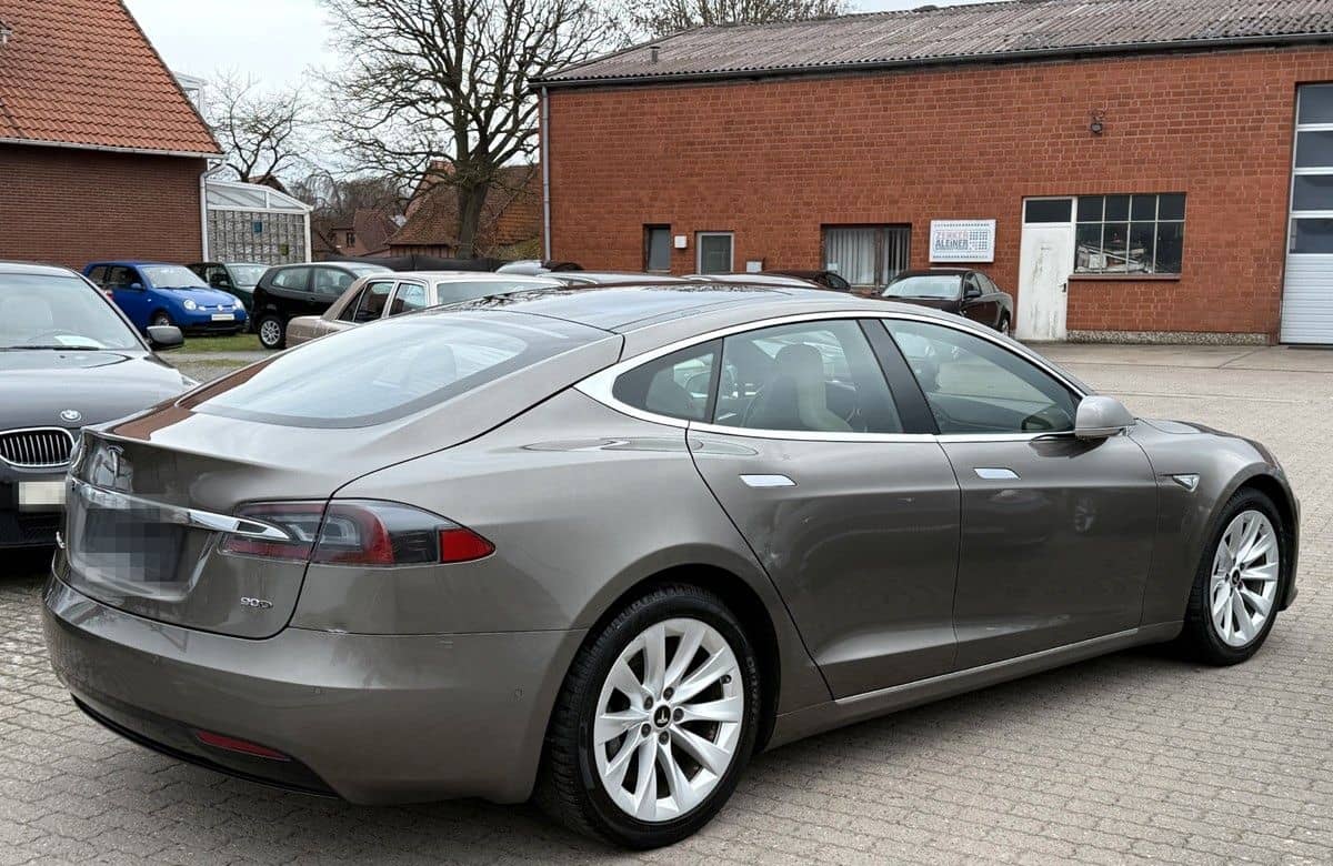 Tesla Model S 90D Facelift 1.Hand MCU2 CCS Panorama foto 4