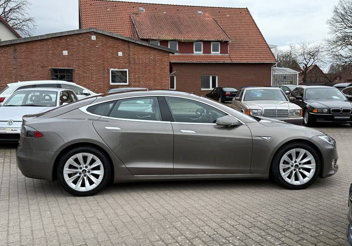 Tesla Model S 90D Facelift 1.Hand MCU2 CCS Panorama foto 5